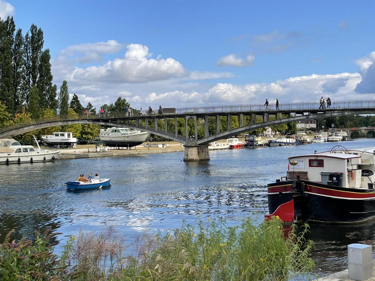 Appartement Le Coche D'Eau Auxerre Les Quais Dış mekan fotoğraf